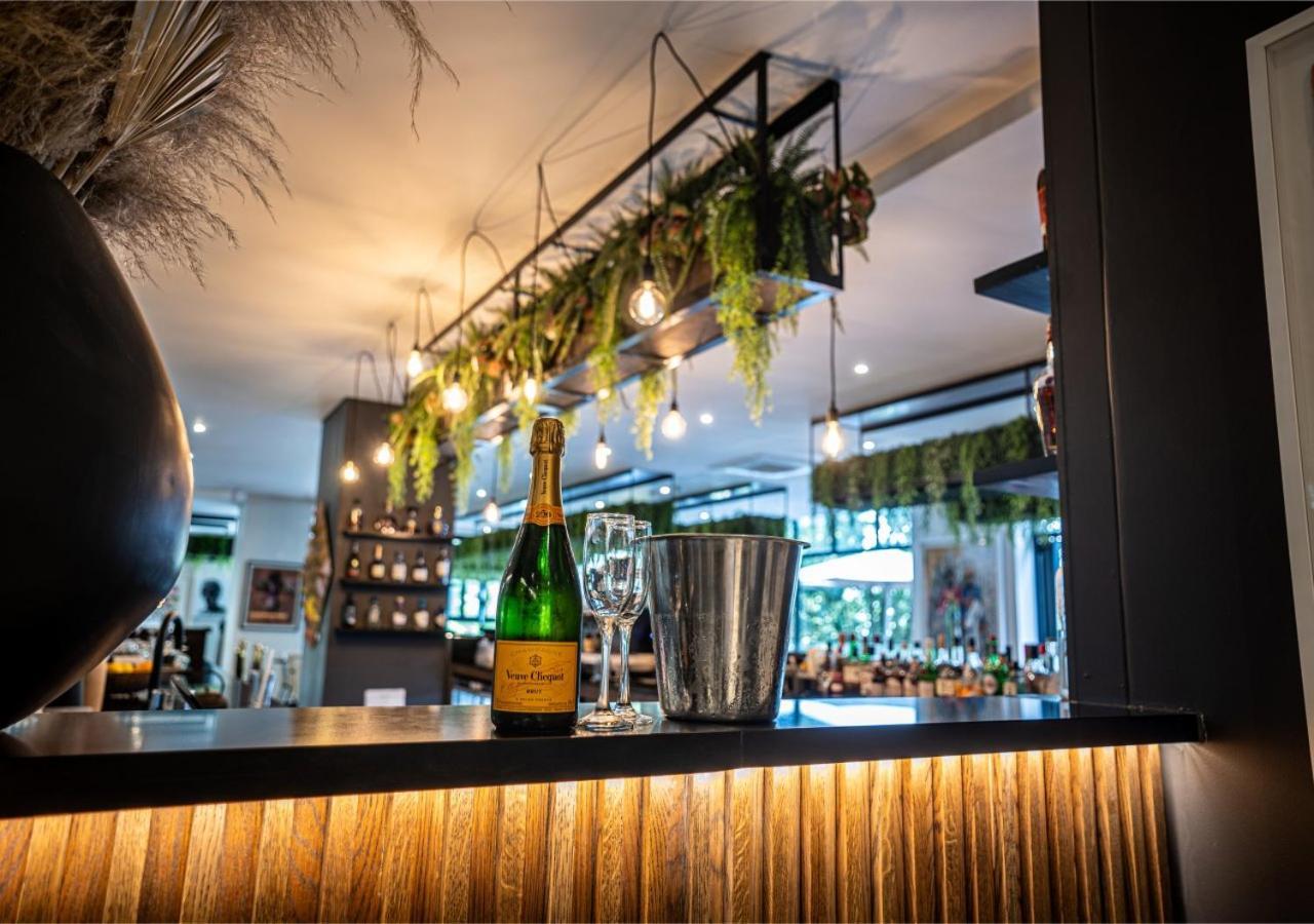 The Catalyst Apartment Hotel By Newmark Johannesburg Ngoại thất bức ảnh