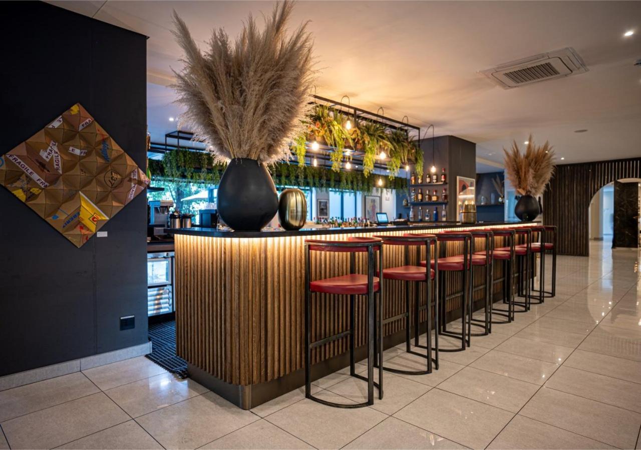 The Catalyst Apartment Hotel By Newmark Johannesburg Ngoại thất bức ảnh